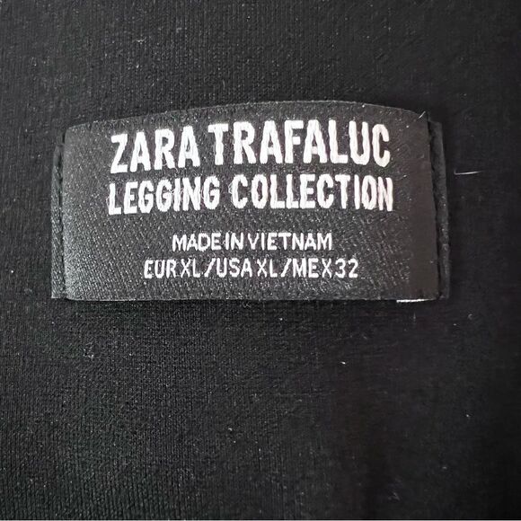 Zara Mid-Rise Leggings with Buttons Size XL - Picture 8 of 9